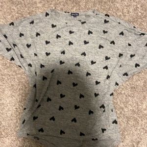 Gray shirt with black hearts